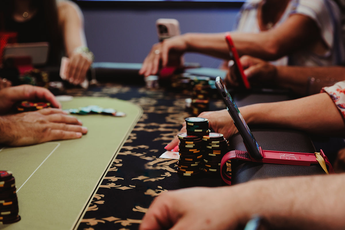 Home Game Poker Manager's Special (Buy 8, Get 1 Free) - Just $159.95! Shop now at AllInCupHolder.com